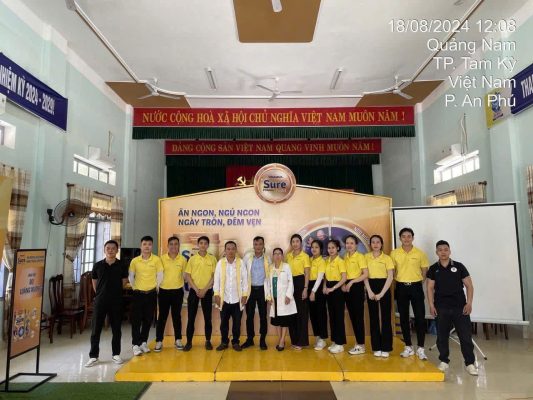 khám tặng sữa vinamilk